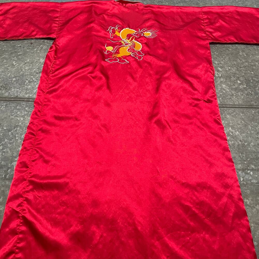Vintage Dragon Clouds Embroidered Stephen's Collection Satin Robe Red One Size